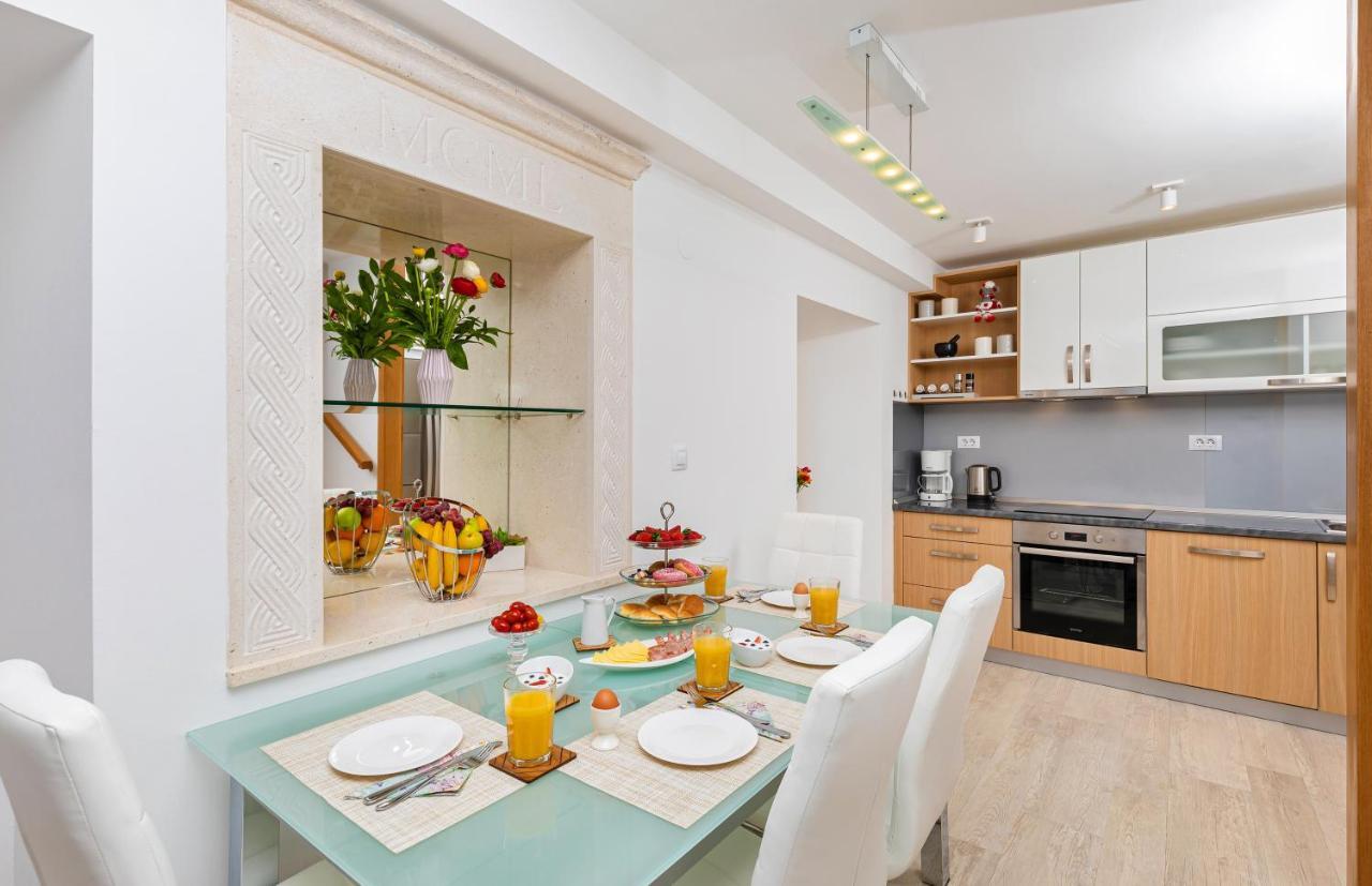 Domino Holiday Home ดูบรอฟนิก ภายนอก รูปภาพ