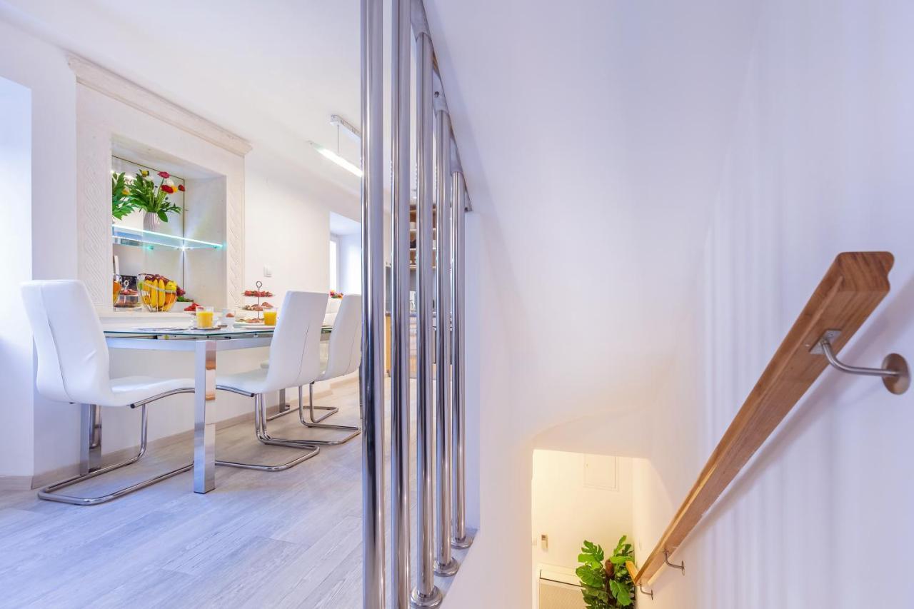 Domino Holiday Home ดูบรอฟนิก ภายนอก รูปภาพ